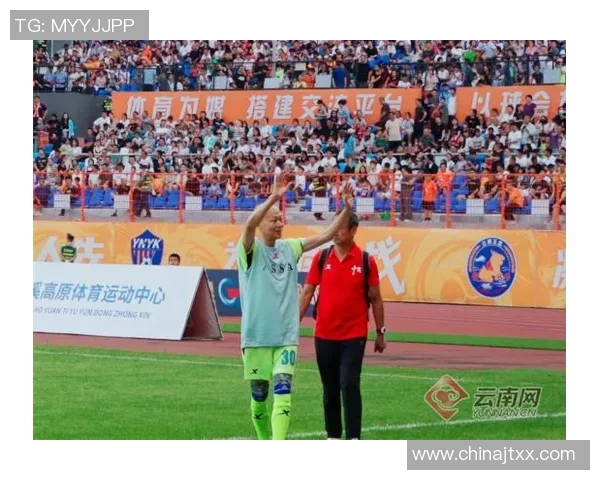 香港足球明星队的表现与球迷期待之间的差距分析与评价